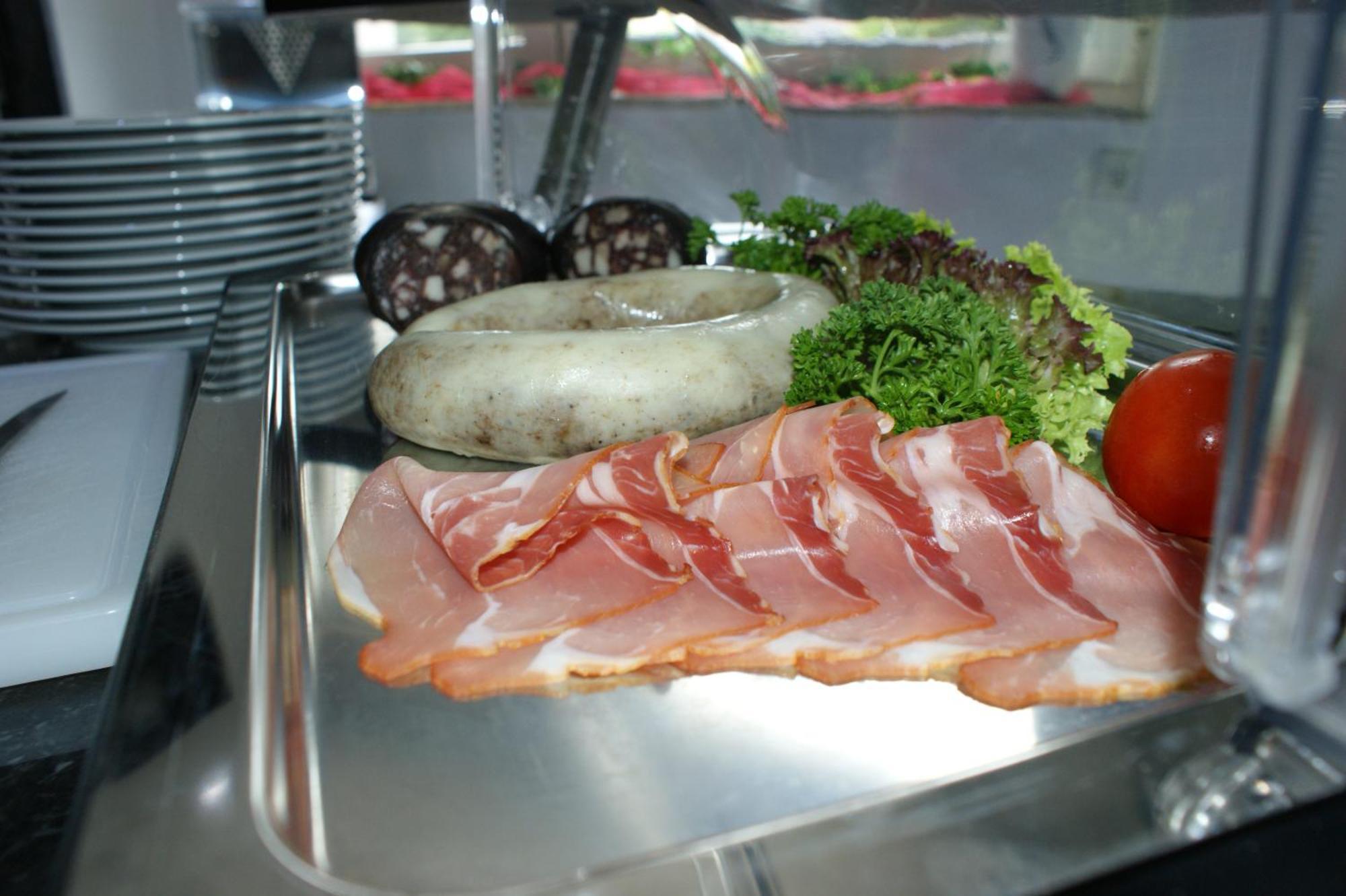 Hotel Am Rosenplatz,24 Stunden Check In, Kostenfreie Parkplaetze 布里克托夫 客房 照片